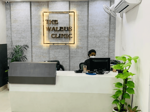 Clinique Waleus, Delhi