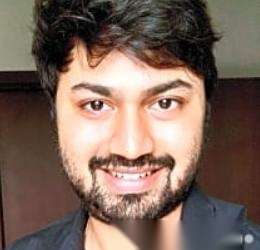 Dr. ሮሂት ሳንጃይ ኮሃሪ, [object Object]