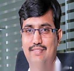 Dr. ናቪን ክሪስናሙርትኒ, [object Object]