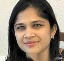 Dr. ሽሩቲ ደሳይ, [object Object]