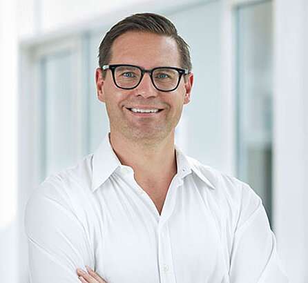 Dr. Med. Manuel Köhne, [object Object]