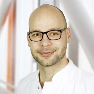 Dr. ሕክምና. ዮሃንስ ሪችል, [object Object]