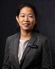 ክሊን አሶክ ፕሮፌሰር አንግ ሜይ-ኪም, [object Object]