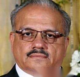 Docteur. Milind Padgaonkar, [object Object]