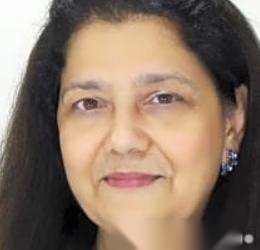 دكتور. أميتا فادنيس, [object Object]