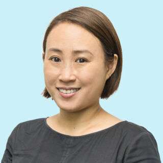 Dr. ጎህ ሙኢ ሄንግ, [object Object]