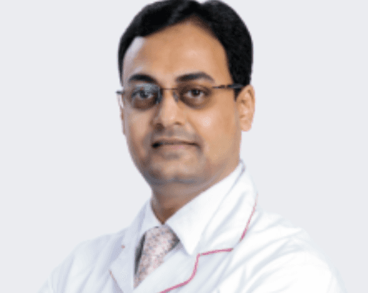 Dr. ሳራንግ ዴሽፓንዴ, [object Object]