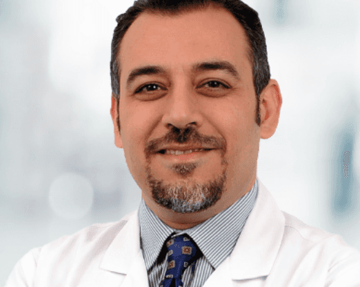 Docteur. Amr Ali Dorgham, [object Object]