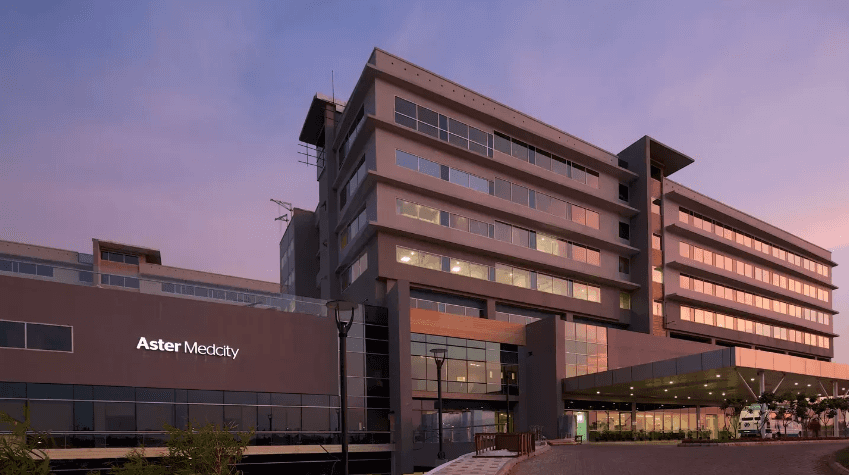 አስቴር ሜዲሲቲ፣ ኮቺ