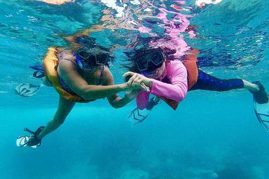 4 Pengalaman Yoga & Snorkeling Sehari di Isla Mujeres, Mexico