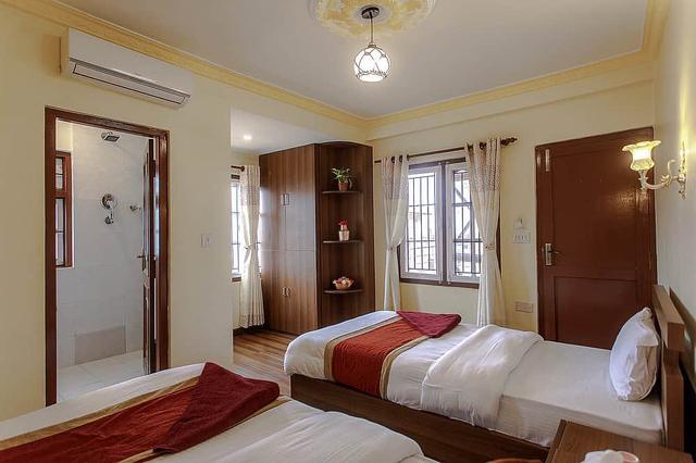14 Day Ayurveda + Yoga Detox Retreat di Nepal