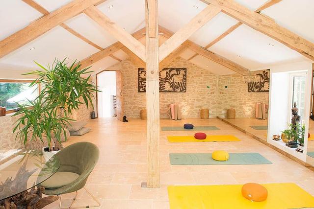 6 Araw pribado 6 tao yoga retreat sa isang nakamamanghang villa sa Pransya