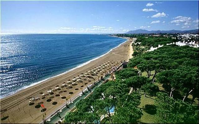 5 Day Wellness & Fitness Group Group Holiday في Marbella ، إسبانيا