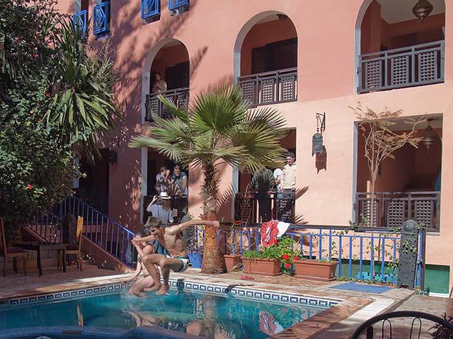 8 Camp de surf et de yoga à Tamraght, Maroc
