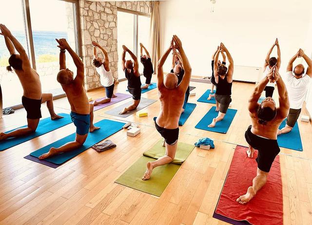 8 Hari retreat yoga lelaki rohani di Crete, Greece