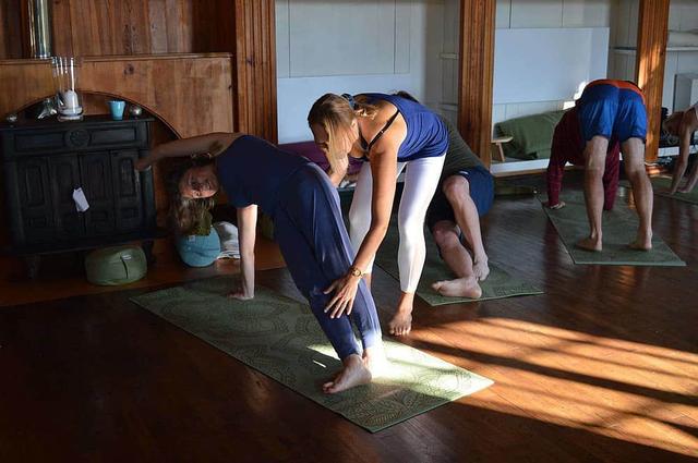 8 Retret Meditasi Hari Tahun Baru di Desa, Perancis