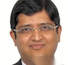 Sinabi ni Dr. KASHYAP VINODCHANDRA SHETH, [object Object]