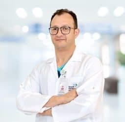 Docteur. Chérif Yehia, [object Object]