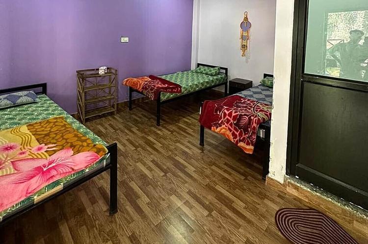 Shared Room Para sa 3 Tao