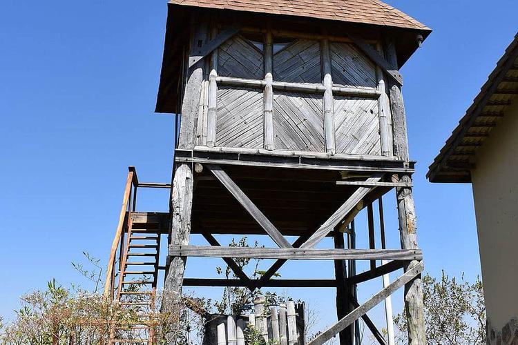 Tower Bungalow
