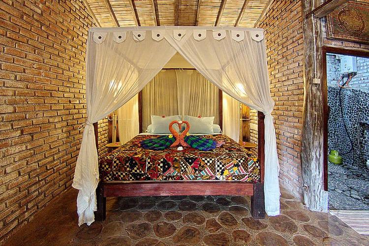 Superior Room in Santhiku Hotel (3 people)