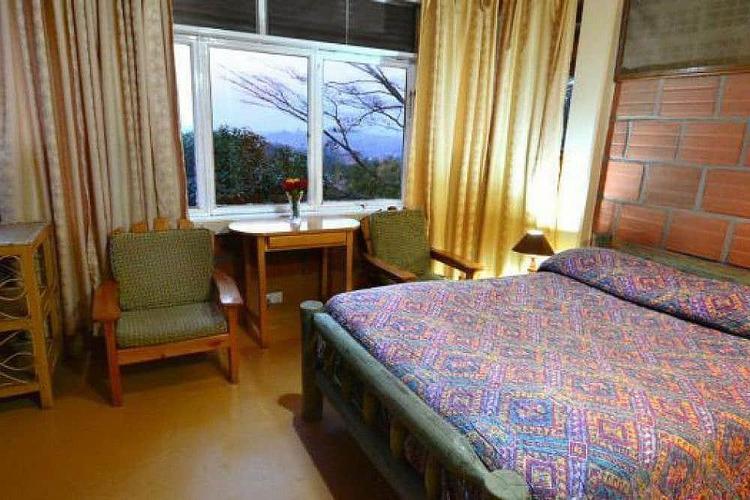 Kamar berbagi kembar di tur pribadi (untuk 4 orang)