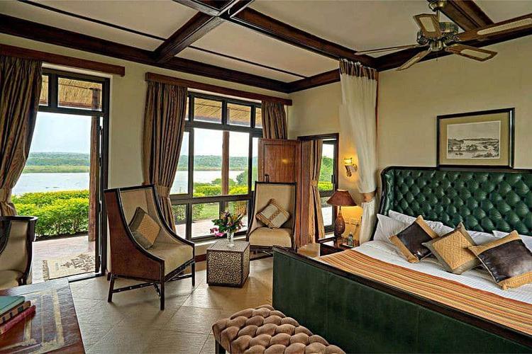 Kamar berbagi kembar di tur pribadi (untuk 6 orang)