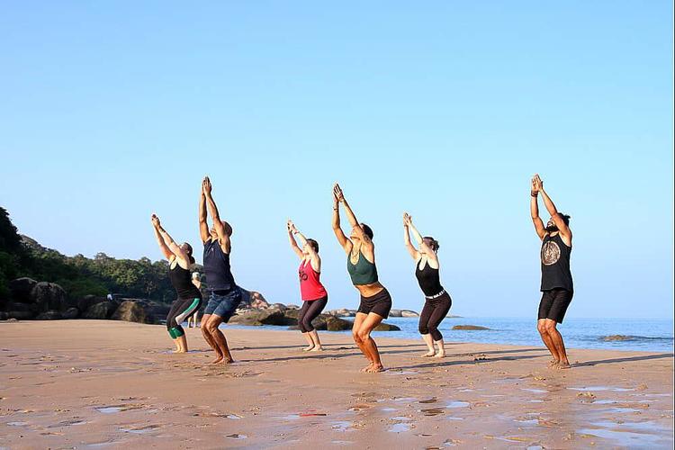 21 Day Jungle & Beach Nature Yoga Retreat в Агонде, Гоа, Индия