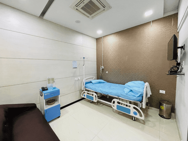 የፈውስ እጅ ክሊኒክ - የባህር እንጨቶች, ናቪ ሙምባይ