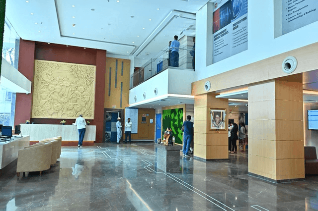 গ্লেনিয়েলস হাসপাতাল, পারেল, মুম্বাই