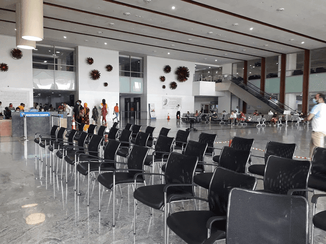 مستشفى ماكس سوبر تخصص ، القطاع 128 ، نويدا