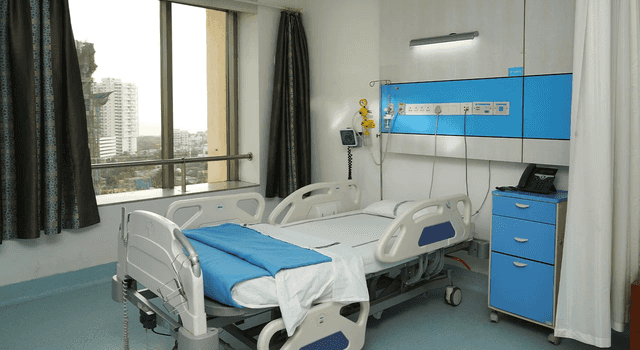 Больница Кокилабен Дхирубхай Амбани