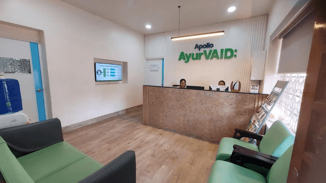 Hôpital Apollo Ayurvaid - Kadavanthra, Kochi