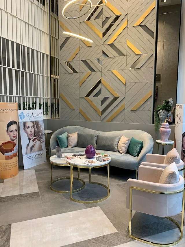 হেয়ারপোল- একটি জেন পলিক্লিনিক