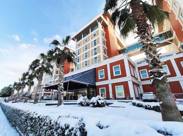 مستشفى ميديكانا الدولي سامسون