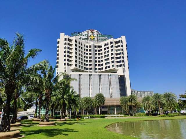 Rumah Sakit Samitivej Srinakarin