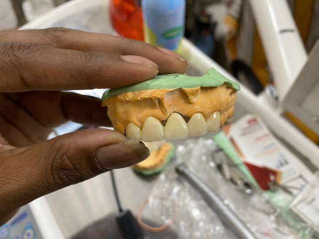 የጥርስ ህክምና ከተማ