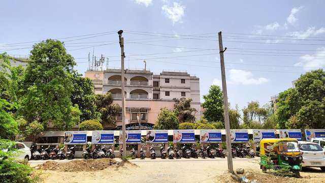 কৃষ্ণ শালবি হাসপাতাল