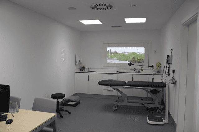 ሆስፒታል ዩቶኒቨርሲቲ አፕሊኬሽኑ ዴ ካሊኒያ