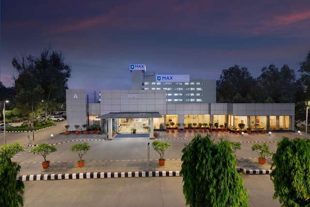 Max Smart Super Specialty Hospital, Saket