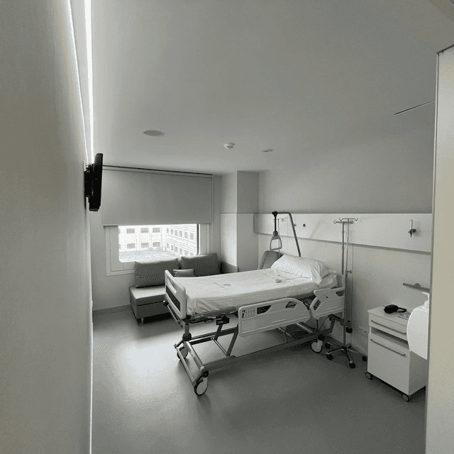 ሆስፒታል ዩቶኒቨርሲቲ አፕሊኬሽኑ ዴ ካሊኒያ