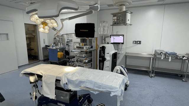 ሆስፒታል ዩቶኒቨር ዩቶኒቨርሲቲሪ ኮፍያ ቆሮ