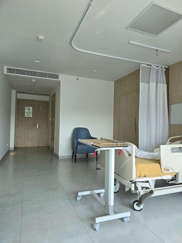 مستشفى ماكس سوبر التخصصي، دواركا