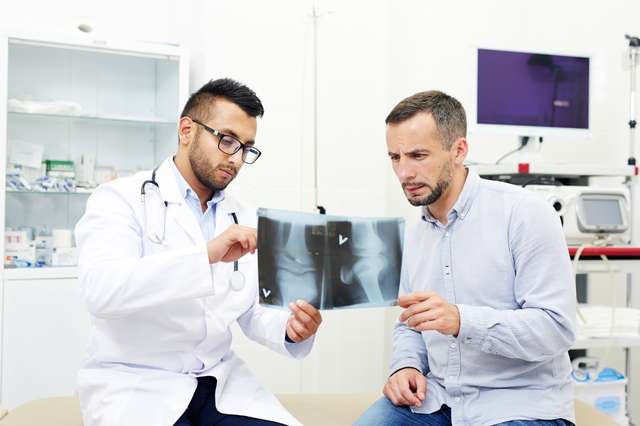 فحص كثافة العظام (Dexa)